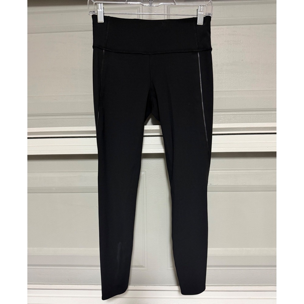 Lululemon Leggins size 6 Black High Rise Running Reflective Stripe Scallop Hem